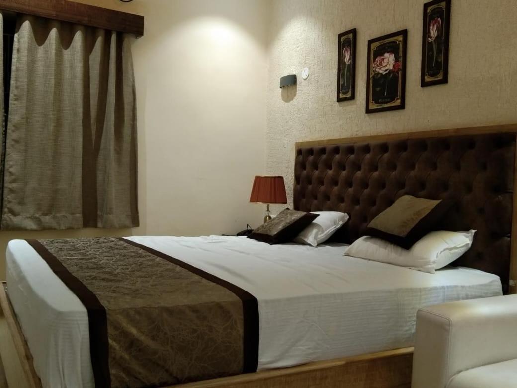 Focus Club And Resort Ranchi Exteriör bild